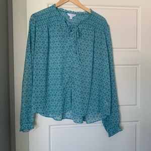 Dressy Flowing Blouse Size M